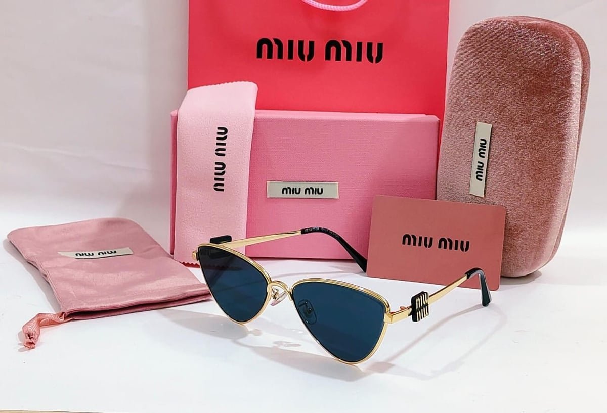 نظاره miumiu