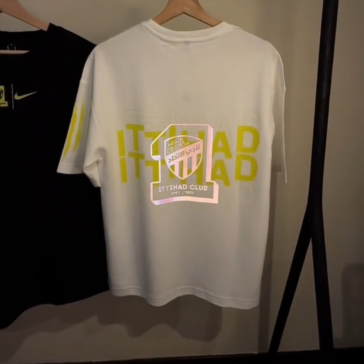 تيشرت الاتحاد