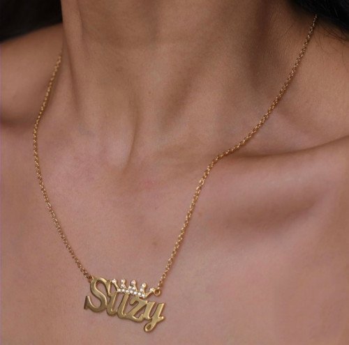 سلسال بالاسم مطلي ذهب مع الكرستال