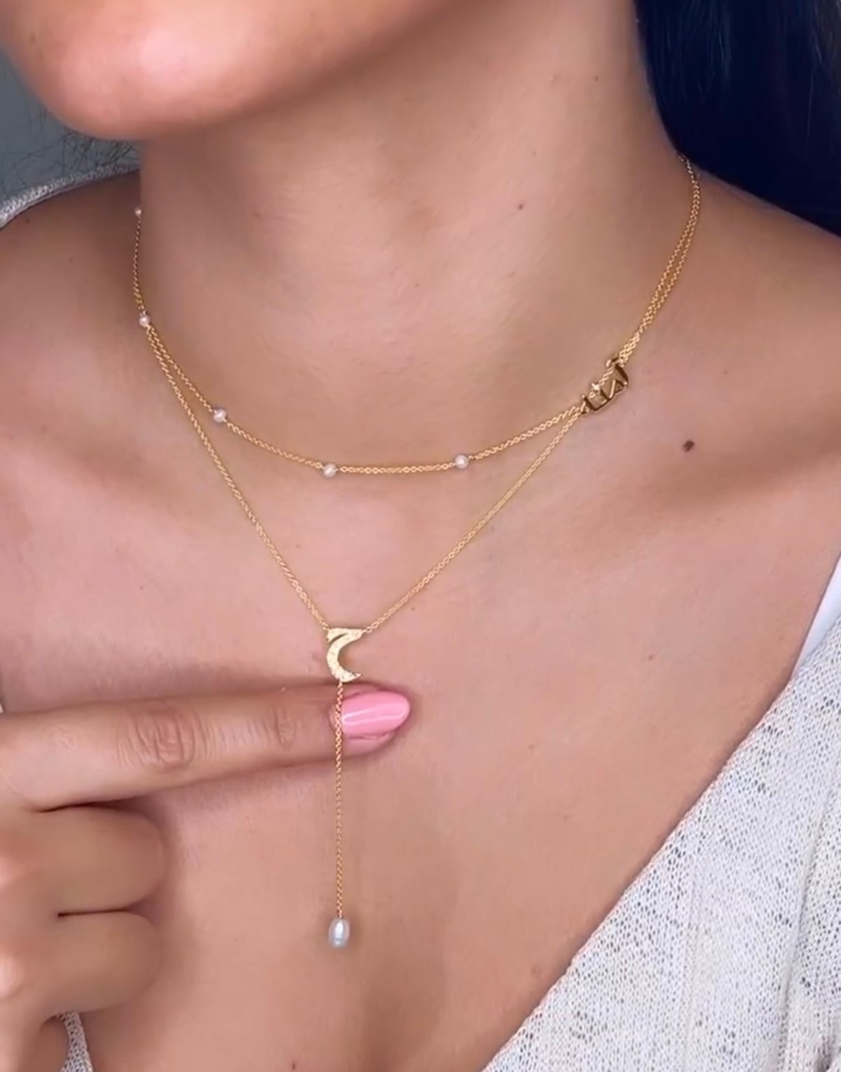 سلسال بالاسم مطليه ذهب